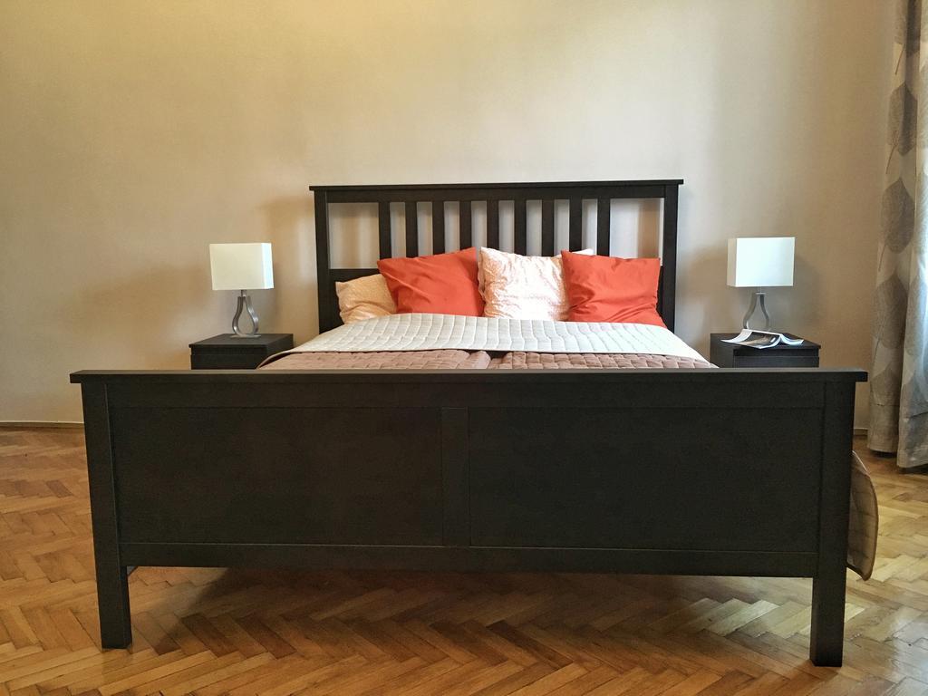 Diamonds Apartment With 2 Rooms Near Guzsdu Udvar Budapest Eksteriør bilde