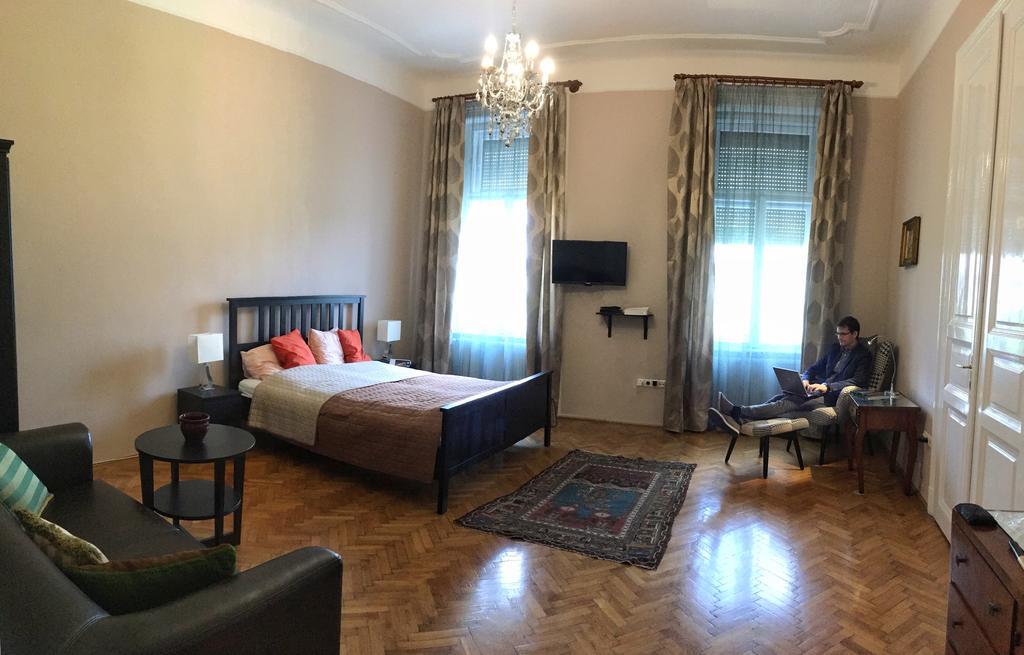 Diamonds Apartment With 2 Rooms Near Guzsdu Udvar Budapest Eksteriør bilde