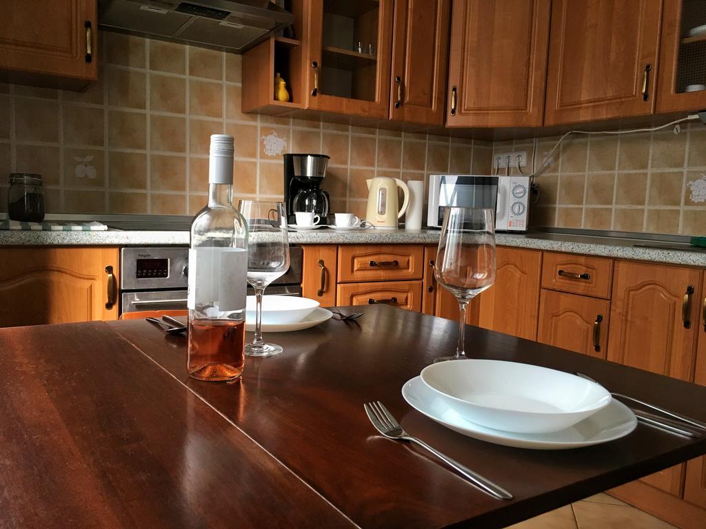Diamonds Apartment With 2 Rooms Near Guzsdu Udvar Budapest Eksteriør bilde