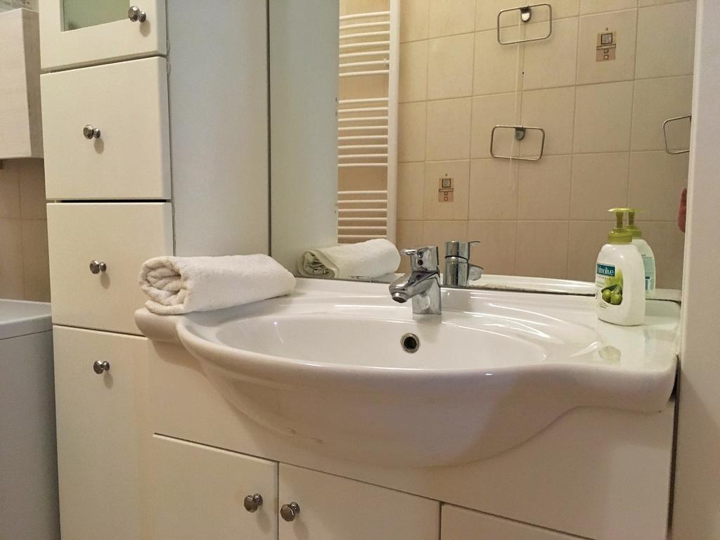 Diamonds Apartment With 2 Rooms Near Guzsdu Udvar Budapest Eksteriør bilde