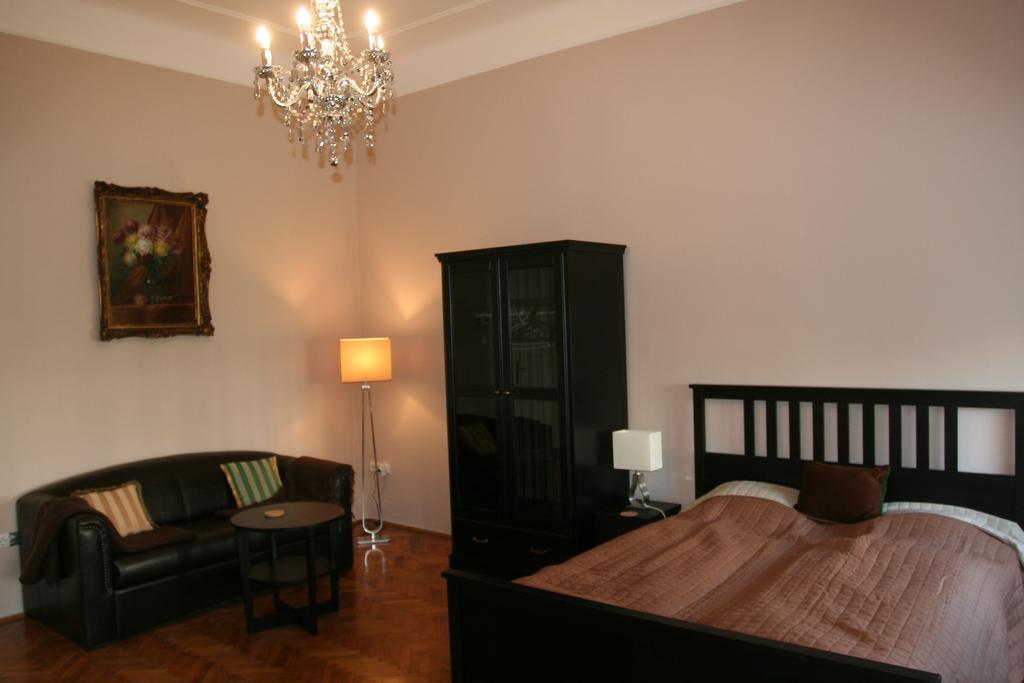 Diamonds Apartment With 2 Rooms Near Guzsdu Udvar Budapest Eksteriør bilde